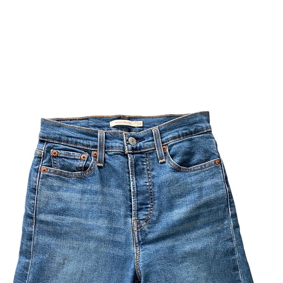 Levi’s Wedgie Straight Leg Hidden Button Fly Jeans Size 26 - Picture 4 of 7